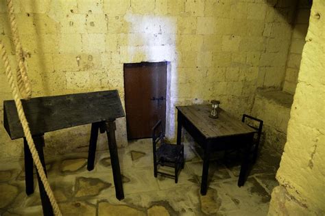 Vittoriosa Inquisitor S Palace Torture Chamber La Valetta