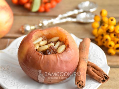Запеченные яблоки на сковороде (без духовки) — рецепт с фото пошагово ...