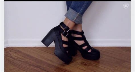 If you are looking for just the right pair of heels or high heels shoes to wear with your prom dress, simply dresses has the prom shoes for you. shoes, sandals, black heels, closed toe, chunky shoes ...