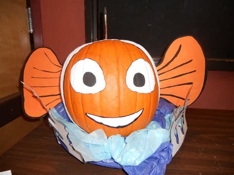 Razle Dazle Events: Clown Fish Pumpkin