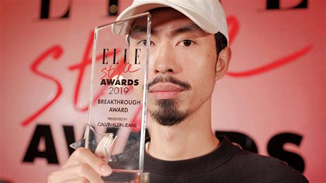 Đen vâu và sự kết hợp quá đỉnh với nhóm mtv: Đen Vâu - Tiểu sử Rapper Đen Vâu - Nguyễn Đức Cường - Trước khi nổi tiếng, đen vâu làm việc ở ...