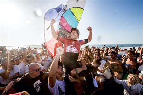 Les xxxii ème jeux olympiques se dérouleront du 24 juillet au 9 août 2020 à tokyo. Surf : Jeremy Flores qualifié pour les Jeux olympiques de ...