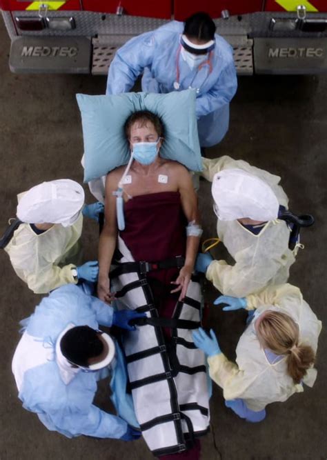28 edition of cbs sunday morning. Jesse Williams Responds to Grey's Anatomy End Date Rumors ...