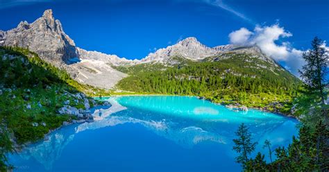 Turquoise Water A Peaceful Landscape Lake Sorapiss Dolomites Italy