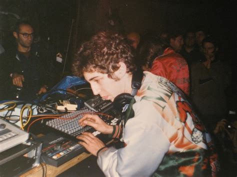 **unofficial (?) account of thomas b.** 🇫🇷 this account is made for fun, salty people do not interact. Check out these rare unmasked photos of Daft Punk from ...