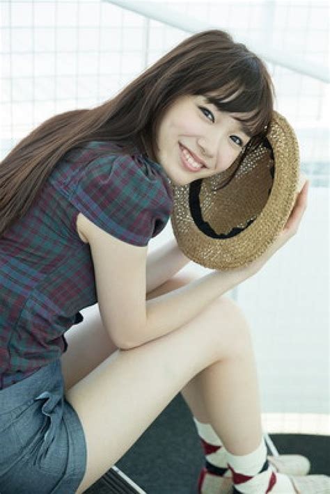 話題の美少女、飯豊まりえがseventeenの専属モデルに「stを盛り上げたい！」 Daily News Billboard Japan