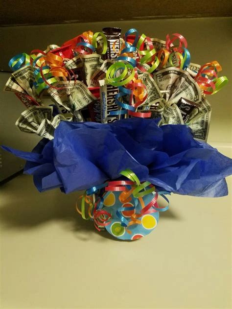 How to use gifts for marketing. Money bouquet | Money bouquet, Creative money gifts, 21st ...