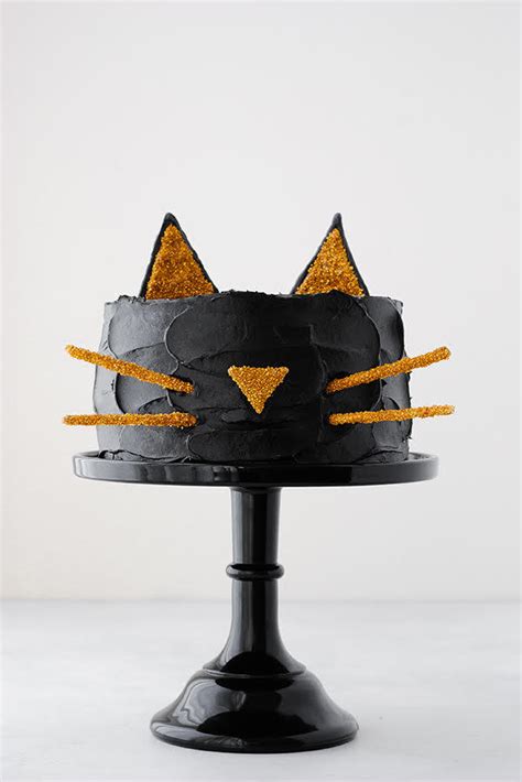 Keep scrolling down to the endless collection of birthday cat meme till you get the perfect. 13 Ghoulishly Festive Halloween Birthday Cakes - Southern ...