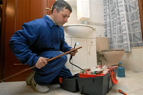 Apprentice pay scales are established in contracts negotiated by the union's bargaining unit, and increase over time. Great Plumbing Tips That Will Save You Money