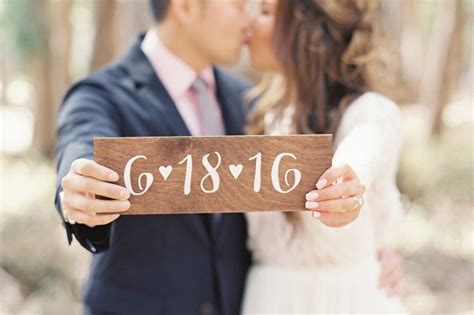 14 Ways To Choose Your Wedding Date