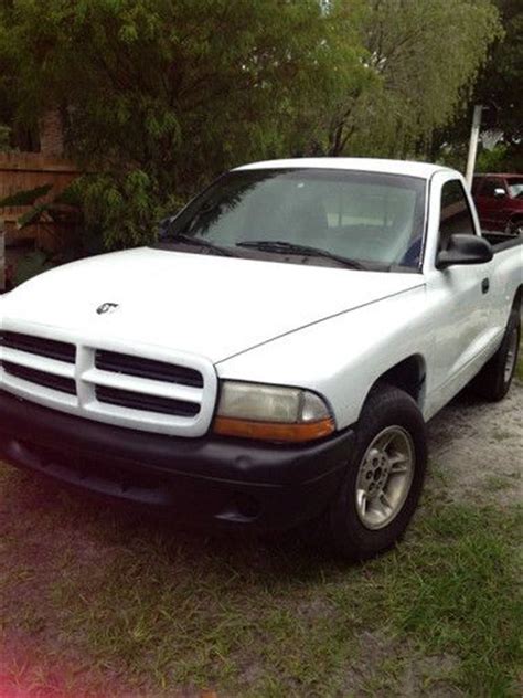 Sell Used 2000 Dodge Dakota Pickup Short Bed Bedliner New Paint