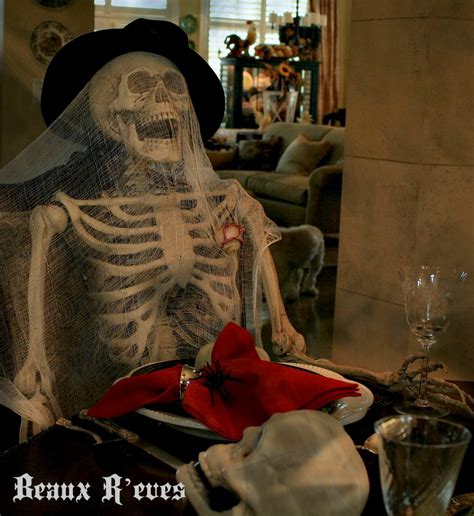 The men prepare for their meal. Beaux R'eves: Haunted Dining Room