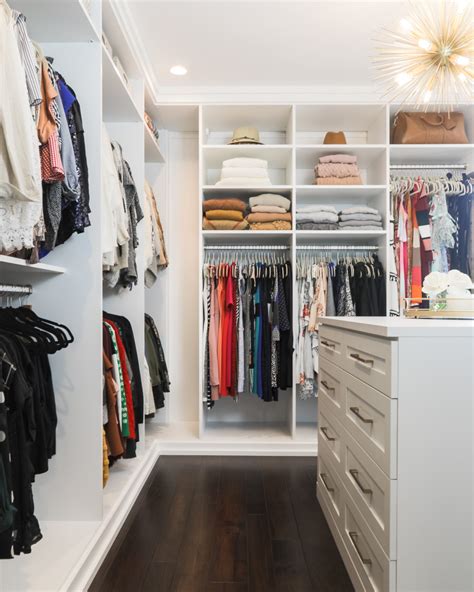 Closet Reveal With California Closets The Glamorous Gal Everything Fashion