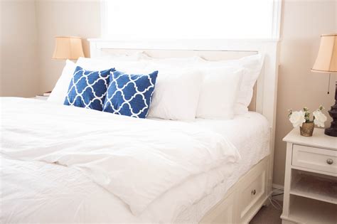 This bed frame required long hours of prep, assembly, take down, haul to its final location, and reassembly, but as you will see it was well worth it and turned the materials for this project included authentic reclaimed barn beams and these were solid 8x8 beams, which made them very heavy. do it yourself divas: Make This Beautiful DIY Pottery Barn ...