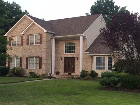 Timberline® high denition® shingles not only protect your most valuable asset but also beautify *comparison refers to timberline hd ® shingles. Gaf Timberline Hd Colors Mission Brown - slidesharedocs