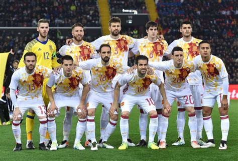 Actuación soberbia ante bélgica en un excelso partido de fútbol para llegar a las semifinales del torneo como la gran favorita. Italia-España, en imágenes