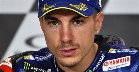 Saat kualifikasi tersisa empat menit lagi, tahu dirinya dimanfaatkan marquez, vinales pilih masuk ke pit untuk menghindar. Maverick Viñales: "Tenemos mucho trabajo, y hay que ...