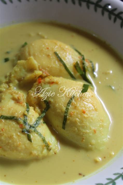 Beli pakaian adat padang online berkualitas dengan harga murah terbaru 2021 di 34 pakaian adat indonesia selanjutnya adalah baju adat dari provinsi sumatera barat. Masak Lemak Telur Itik Yang Sedap dan Cantik - Azie Kitchen