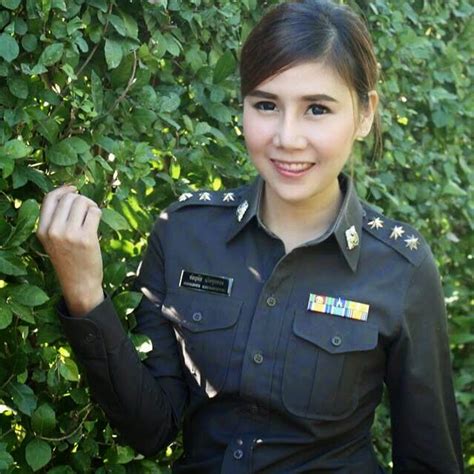 the uniform girls [pic] female vietnamese military