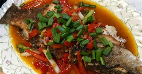 Sup tulang mudah sedap dan simple. Fried Siakap with Garlic, Capsicum and Sauce Recipe by ...
