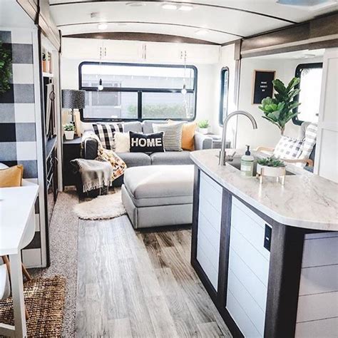 Stunning 46 Awesome Rv Design Ideas That Looks Cool Camper Trailer