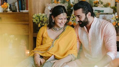 Pics Alia Bhatt Shares Unseen Pics Of Her And Ranbir Kapoor On First Wedding Anniversary