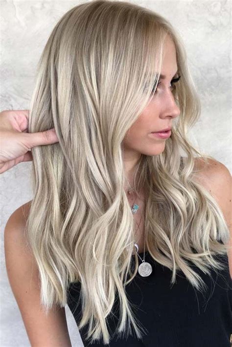 Hot Looks With Ash Blonde Hair And Tips Blond Haar Blond Haar Kleuren Blonde Haarkleur