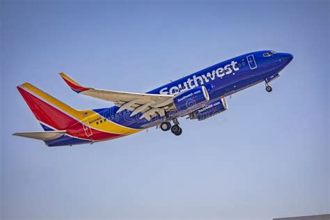 Southwest Airlines Passanger Jet Taking Off At John Wayne Airport