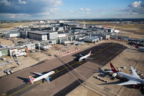 Gatwick Airport To Start Charging Vehicles Using North Terminal