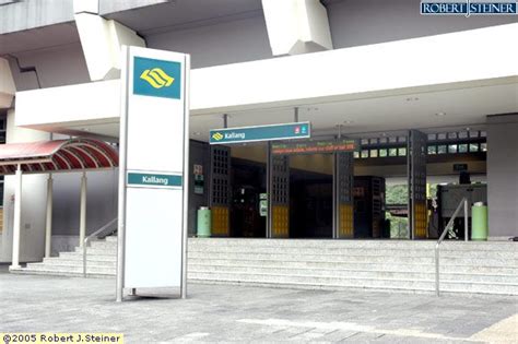 Ocbc aquatic centre 560 m. Front View of Kallang MRT Station (EW10) Building Image ...