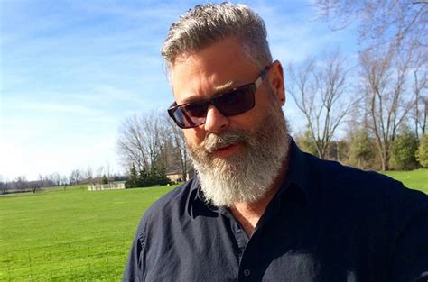 Ussf division 2 professional league (d2 pro league) was a temporary professional soccer league created by the united states soccer federation (ussf) in 2010 to last just one season. Solitude and community | Canadian Mennonite Magazine