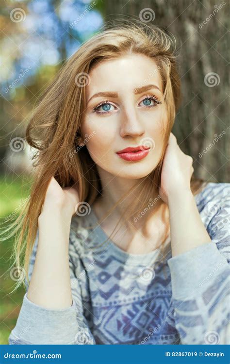 Portrait Of A Young Girl With Blue Eyes Stock Image Image Of Autumn