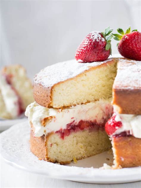 This Simple Recipe For Classic Victoria Sponge Cake With Buttercream
