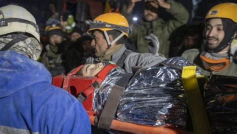 Turkey Syria Earthquake Boy 9 Rescued From Under The Rubble After 5