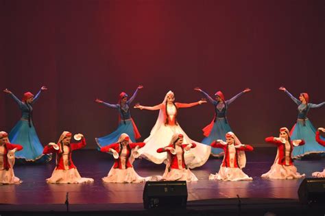 Azerbaijani Dance Ensemble Mesmerize Turkish Audience Photo