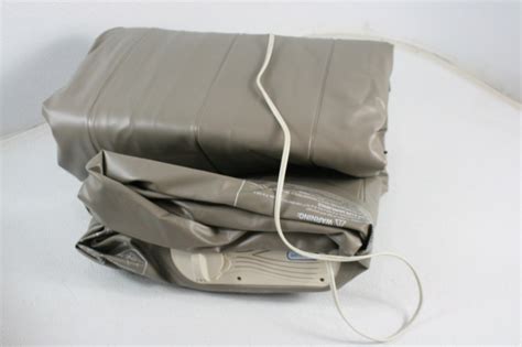 Used aerobed comfort lock twin air mattress. FOR PARTS AeroBed 2000032616 Air Mattress Built-in Pump ...