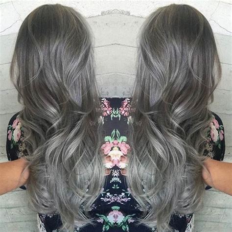 Stunning Grey Hair Color Ideas And Styles Stayglam Graue Haarfarben Haarfarben Silberne