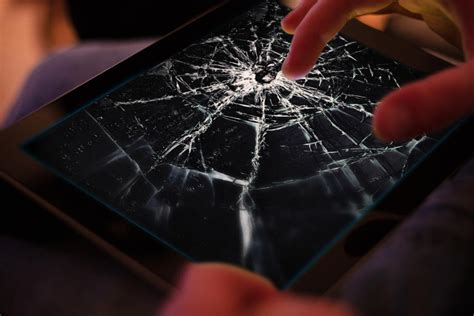 How To Fix Ipad Shattered Screen Issues Fix And Go Ny