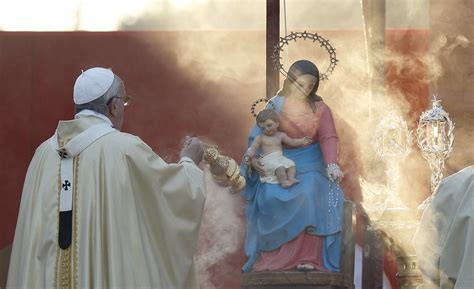 Mother And Son Pope Francis Shares Personal Intimate Devotion To Mary The Catholic Sun