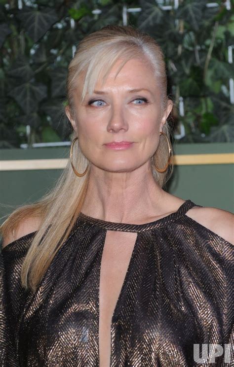 Photo Joely Richardson Attends The Evening Standard Theatre Awards