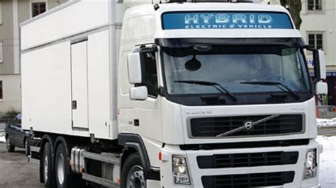 Volvo Revving Up Its Trucks With Heavy Duty Hybrid Drivetrains Autoblog