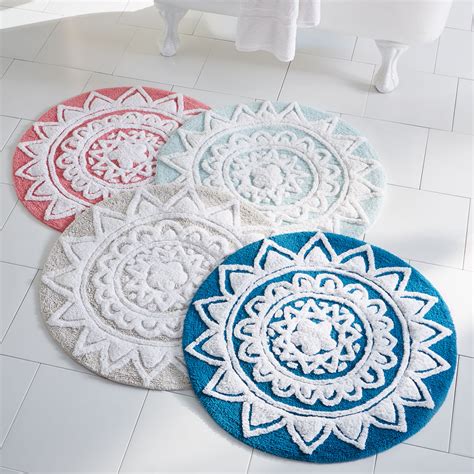 Discover our great selection of bath rugs on amazon.com. BrylaneHome Pandora Round Cotton Bath Rug Bath Mat ...