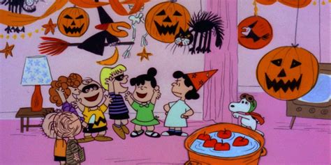 12 Best Quotes From Its The Great Pumpkin Charlie Brown For Halloween