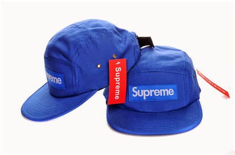 You've just found the perfect hat to go with that new outfit you just bought, but now you're stuck. Street Knowledge : How to tell if your Supreme hat is FAKE!