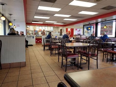 For general comments or questions about catering needs, reservations, ordering, menu items etc., please call china restaurant directly during business hours. Wienerschnitzel - Restaurant | 7373 N Blackstone Ave ...