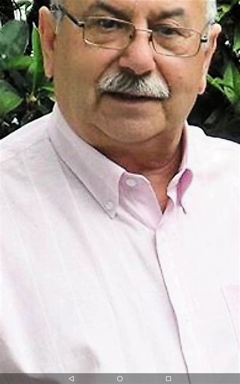 Wealthy Men, Mature Men, Older Men, Handsome, Moustaches, Mens Tops