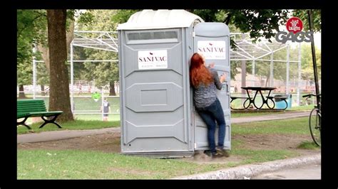 Credit Card Thief Stopped By Porta Potty Just For Laughs Gags Good