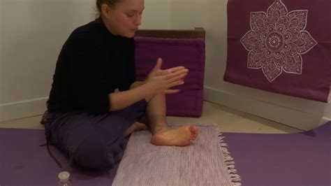 auto massage des pieds initiation youtube