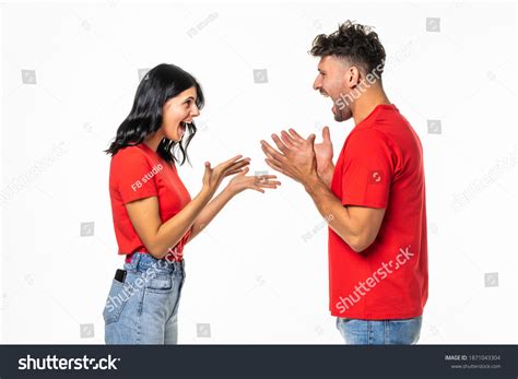 Angry Couple Shouting Each Other On Foto Stok 1871043304 Shutterstock