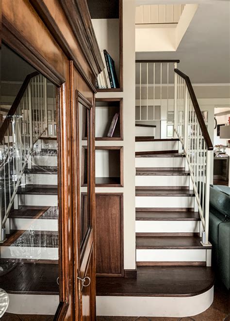 Wooden staircases are classy and add a touch of the outdoors. 16 Charming Shabby-Chic Staircase Designs For A House Or Loft